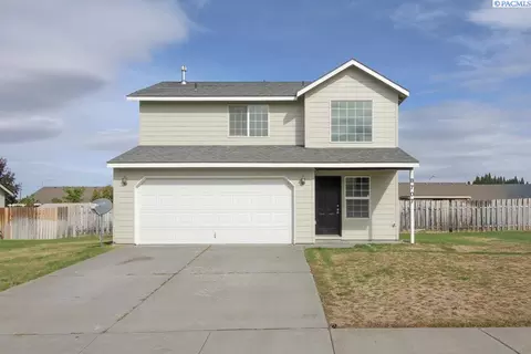 8707 Stutz Dr, Pasco, WA 99301