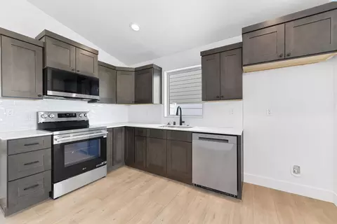 Kitchen - 5820 Redtail Dr, Pasco, WA 99301 photo 1 of 1