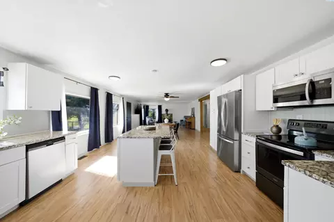 Kitchen - 351 W Eltopia W, Eltopia, WA 99330 photo 6 of 6