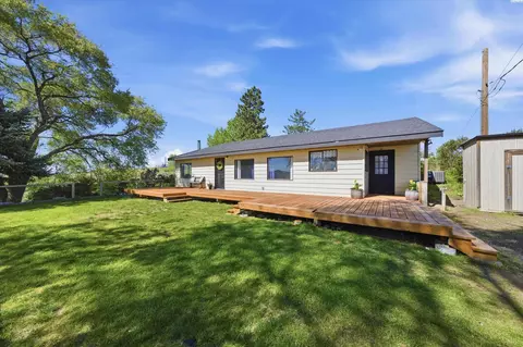 Exterior - 351 W Eltopia W, Eltopia, WA 99330 photo 1 of 9