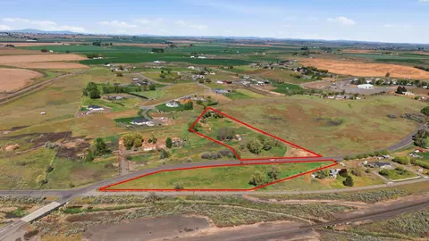 View/Area - 351 W Eltopia W, Eltopia, WA 99330 photo 1 of 3