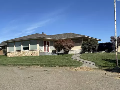 2020 Washout Rd, Sunnyside, WA 98944