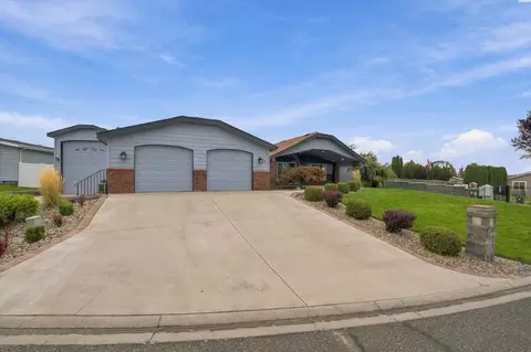 200 Bridle Way #101, Yakima, WA 98901