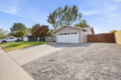 8607 W Entiat, Kennewick, WA 99336