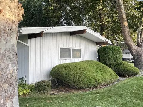 Exterior - 9013 Franklin Rd, Pasco, WA 99301 photo 8 of 8