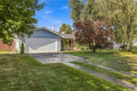 1511 Alder Ave, Richland, WA 99354