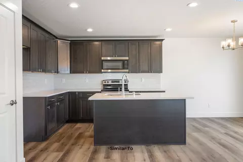 Kitchen - 5812 Redtail Dr, Pasco, WA 99301 photo 1 of 2