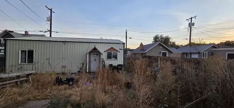 Exterior - 9 W 3rd Ave, Kennewick, WA 99338 photo 1 of 6