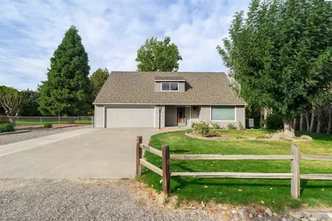 908 S Wilson Ct, Kennewick, WA 99336