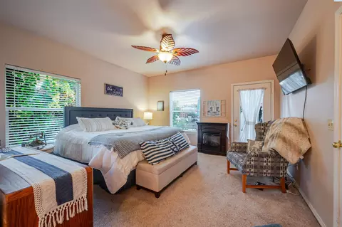 Bedroom - 4425 W Riverhaven St, Pasco, WA 99301 photo 1 of 6