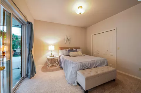 Bedroom - 4425 W Riverhaven St, Pasco, WA 99301 photo 5 of 6