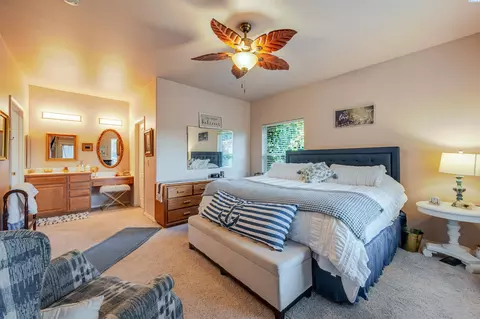 Bedroom - 4425 W Riverhaven St, Pasco, WA 99301 photo 2 of 6