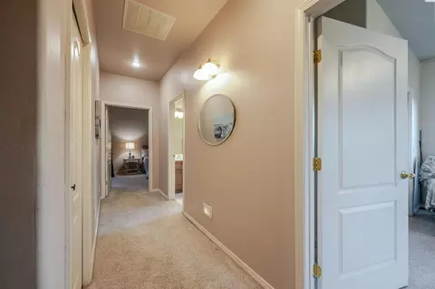 Entry Way - 4425 W Riverhaven St, Pasco, WA 99301 photo 2 of 2