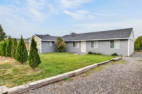 6316 W Yellowstone Ave, Kennewick, WA 99336