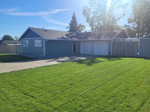 1413 W 7th Ave, Kennewick, WA 99336