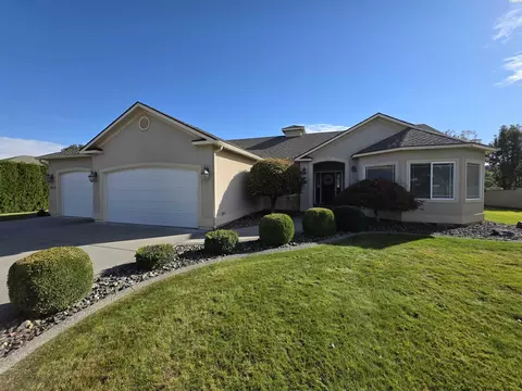 4013 W 34th Ct, Kennewick, WA 99337