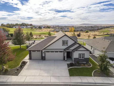 2713 Torrey Pines Way, Richland, WA 99354