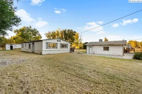26804 S Dague Rd, Kennewick, WA 99337