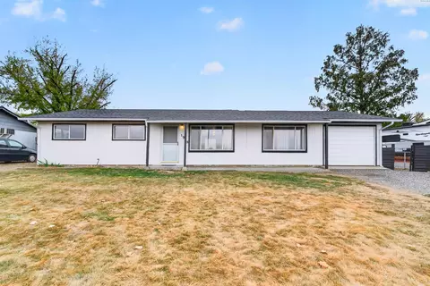 1913 Elwood, Prosser, WA 99350