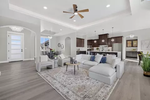 Living - 7708 Allison Ct, Pasco, WA 99301 photo 3 of 3