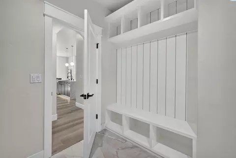 Entry Way - 7708 Allison Ct, Pasco, WA 99301 photo 2 of 2