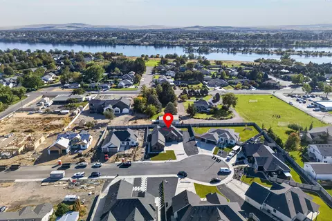 View/Area - 7708 Allison Ct, Pasco, WA 99301 photo 2 of 2