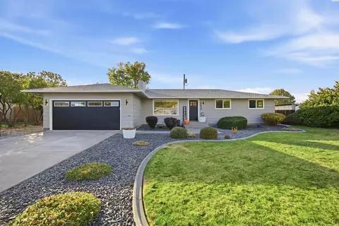 500 S Cleveland St, Kennewick, WA 99336