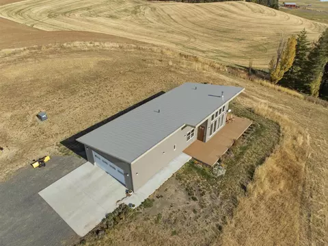 View/Area - 915 Brown Rd, Pullman, WA 99163 photo 3 of 10