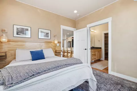 Bedroom - 915 Brown Rd, Pullman, WA 99163 photo 2 of 2