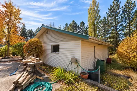 Exterior - 202 Weber Rd, Pullman, WA 99163 photo 10 of 11