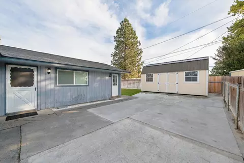 Exterior - 645 E Ash Pl, Othello, WA 99344 photo 7 of 9