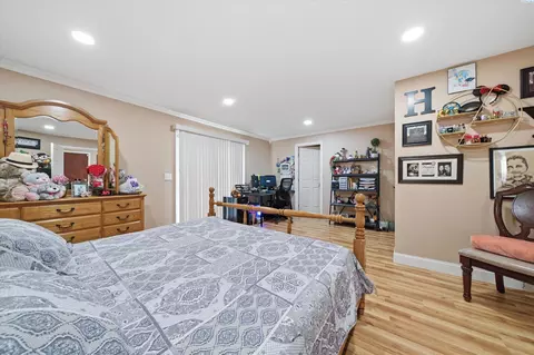 Bedroom - 645 E Ash Pl, Othello, WA 99344 photo 1 of 3