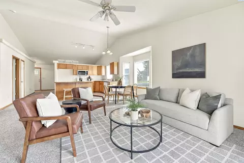 1599 Foxglove Ave, Richland, WA 99352