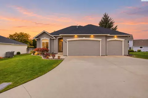 1754 Sagewood St, Richland, WA 99352