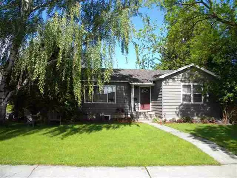 925 SE Spring St, Pullman, WA 99163 photo 1