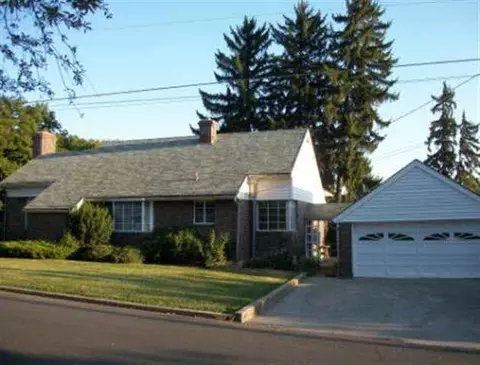 809 S Main St, Colfax, WA 99111 photo 1
