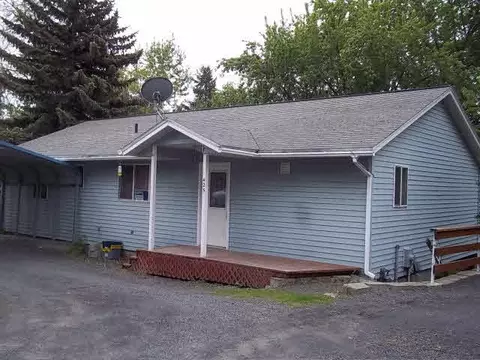 425 SW Henry, Pullman, WA 99163 photo 1