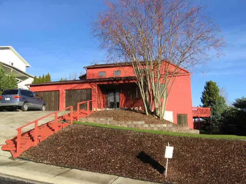740 SE Carolstar Dr, Pullman, WA 99163 photo 1