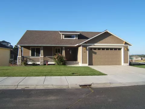 960 SW Crestview St, Pullman, WA 99163 photo 1