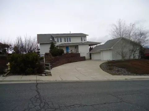 730 SE Carolstar Dr, Pullman, WA 99163 photo 1