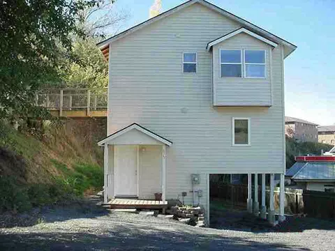 675 NE Stadium Way, Pullman, WA 99163 photo 1