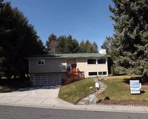 1035 SE Glen Echo Rd, Pullman, WA 99163 photo 1