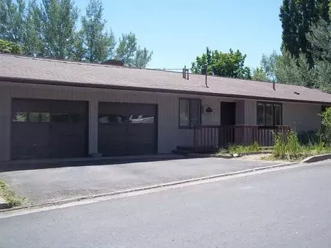 725 SW Cityview St, Pullman, WA 99163 photo 1