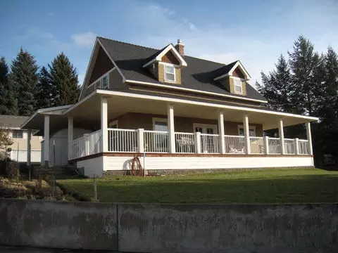 407 E Thorn St, Colfax, WA 99111 photo 1