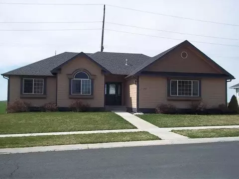 1205 SW Sunnyside Dr, Pullman, WA 99163 photo 1