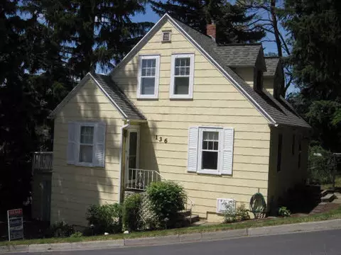 136 SE Water St, Pullman, WA 99163 photo 1