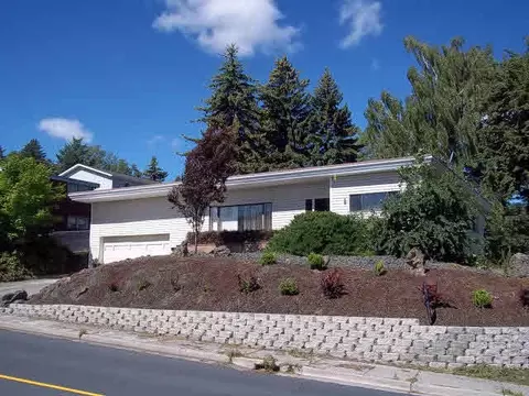 1315 NE Orchard Dr, Pullman, WA 99163 photo 1