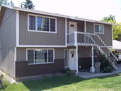 325 NW Robert St, Pullman, WA 99163 photo 1