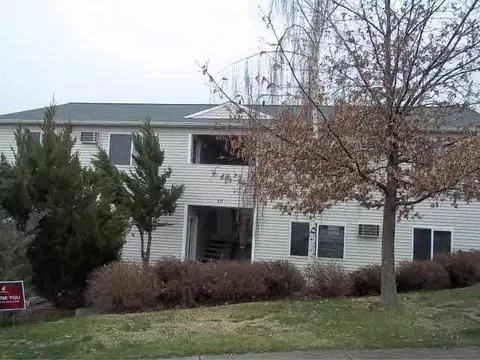 435 NW Parr, Pullman, WA 99163 photo 1