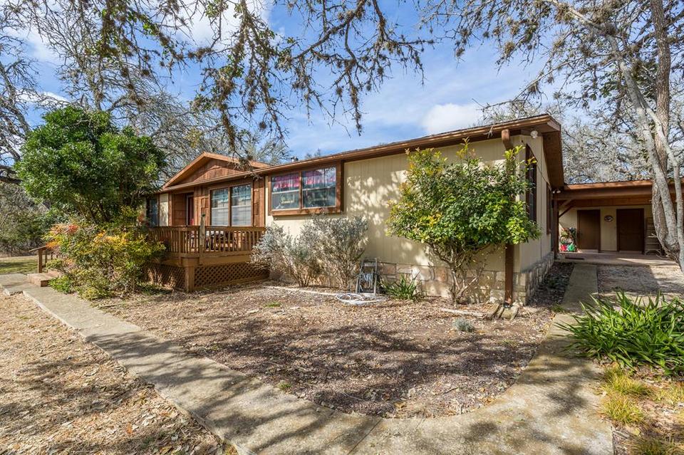 189 River Bluff Dr, Pipe Creek, TX 78063 MLS 105684 Movoto